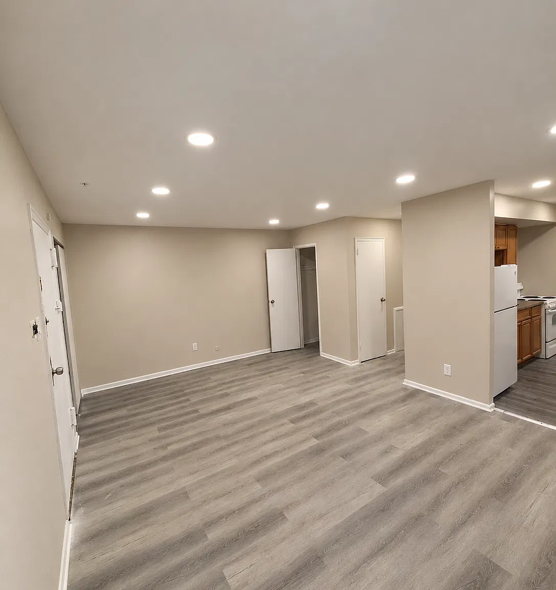 2 bed, $1,295 — Photo 2