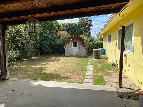 4th image of 1517 W Vassar Ave