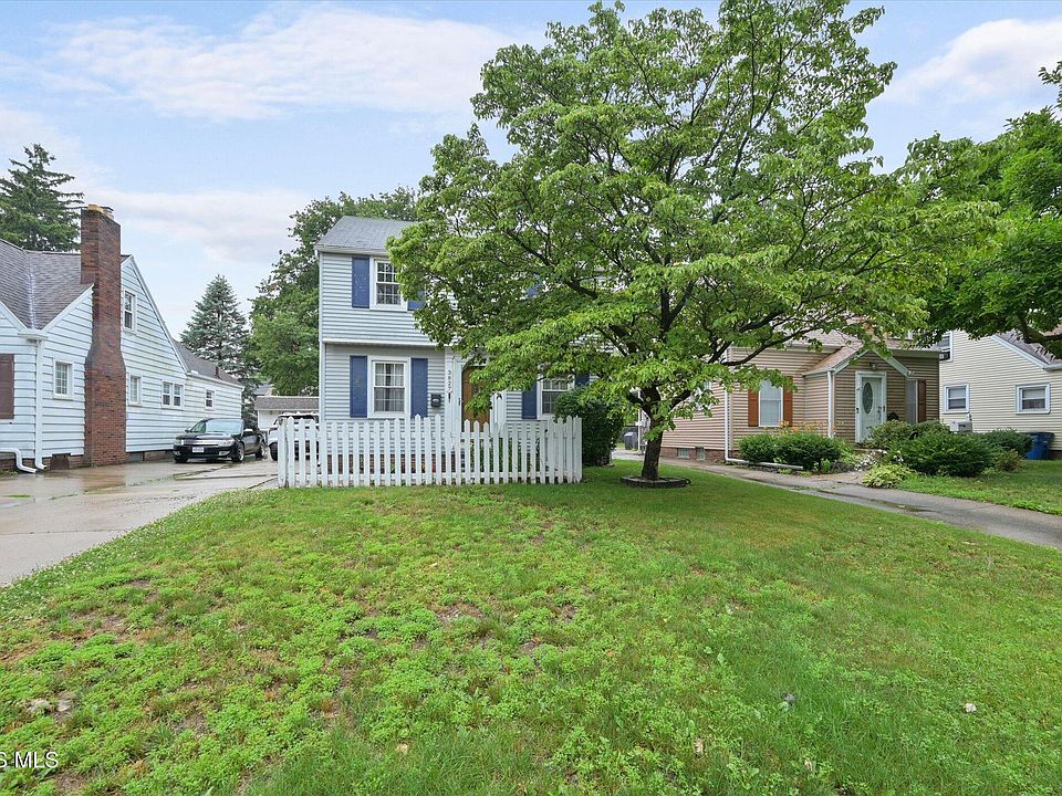 1st image of 3827 Doty Dr