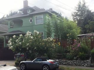 3215 SW Water Ave, Portland, OR 97239