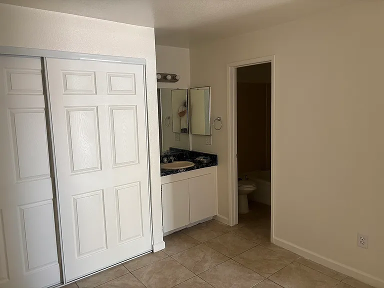 1629 Turquoise Rd #C — Photo 7