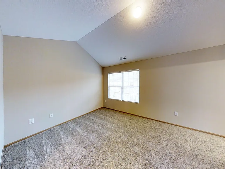 215 Prairiecreek Way — Photo 5