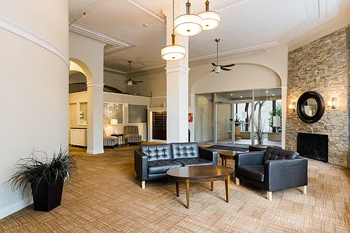 Regency Apartments Photo 1