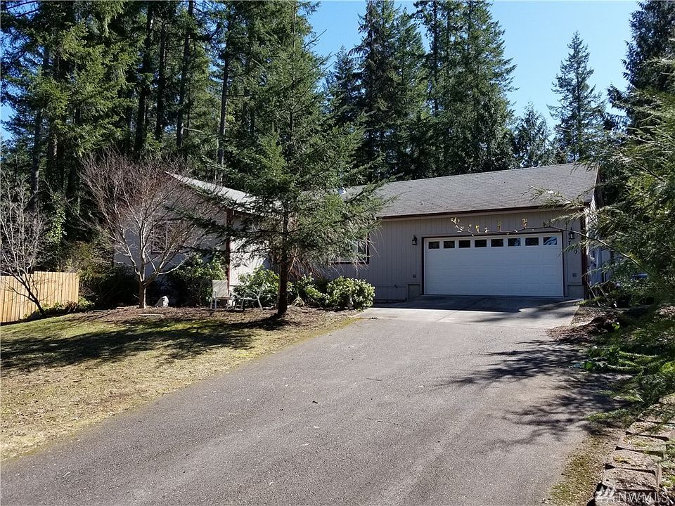1st image of 790 E Ballantrae Dr
