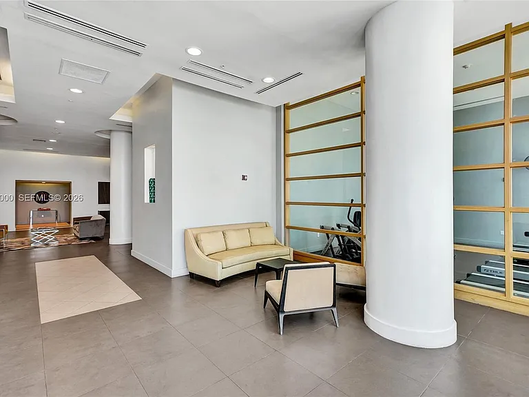665 NE 25th St #2303 — Photo 28