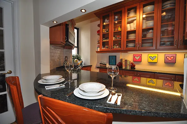 Sold by Owner | media 22