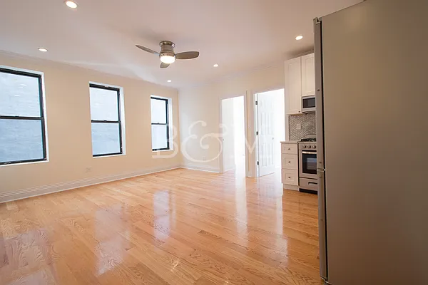 Rented by Brick&Mortar | media 16