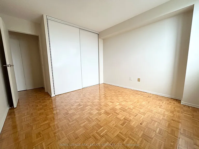 16 Cedarwoods Cres #1104 — Photo 10
