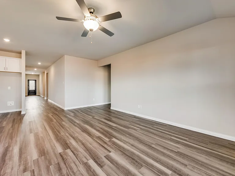 2124 Sun Star Dr — Photo 17