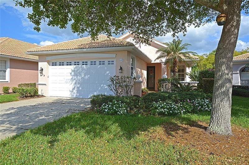 Welcome to 4287 Reflections Parkway.