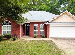 48 Redwood Dr, Phenix City, AL 36869