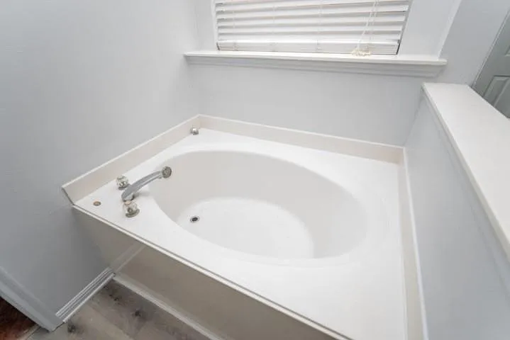 2322 Cool Springs Ln — Photo 29