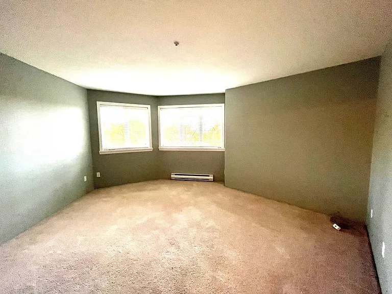 11595 Fraser St — Photo 6