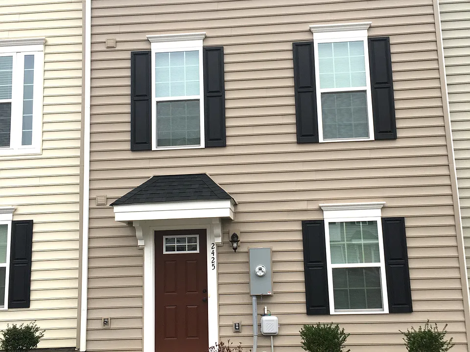 2425 Pocoson Wood Ct
