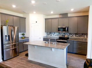 3025 Green Park Dr, Deland, FL 32724