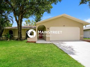 113 NE 18th Pl, Cape Coral, FL 33909