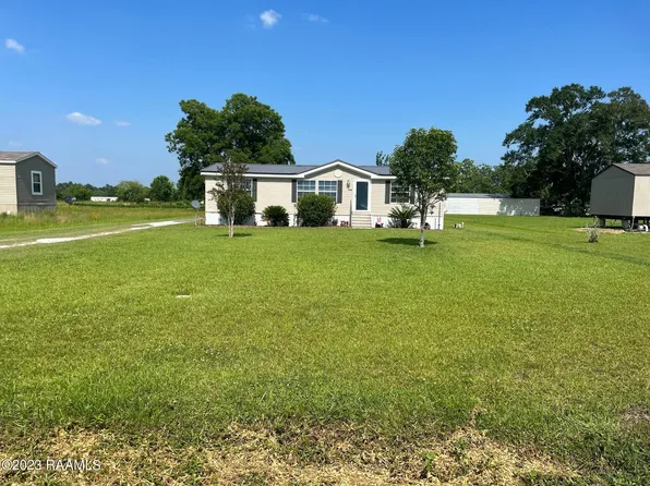 1195 Lena Dr, Arnaudville, LA 70512