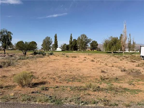 9729 N Pebble Drive, Kingman, AZ 86401