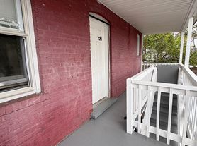 720 Charles St, Perth Amboy, NJ