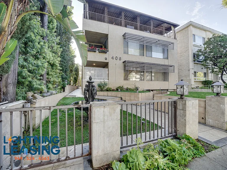 408 N Palm Dr #101 — Photo 3