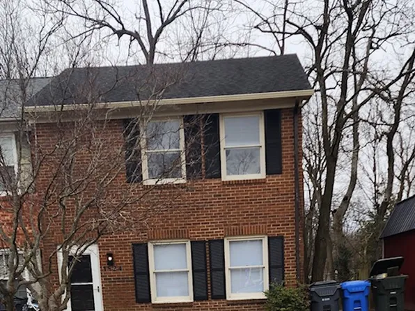 1524 Deer Lake Dr, Lexington, KY 40515