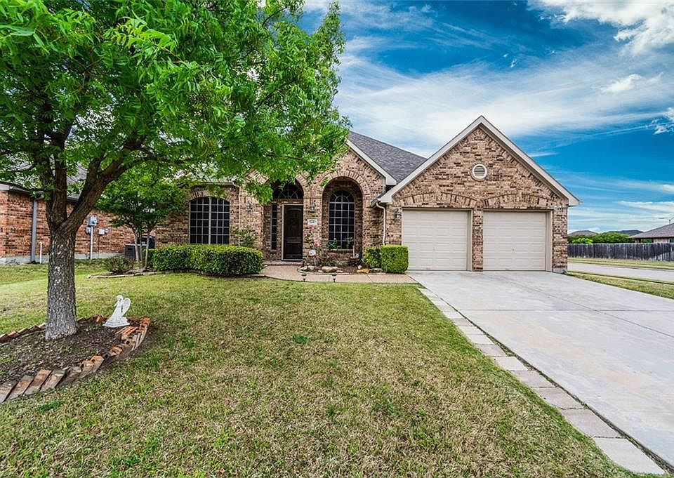 1st image of 2436 Trailview Dr