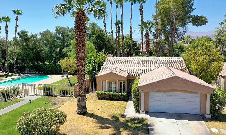 1st image of 77861 Villa Rd