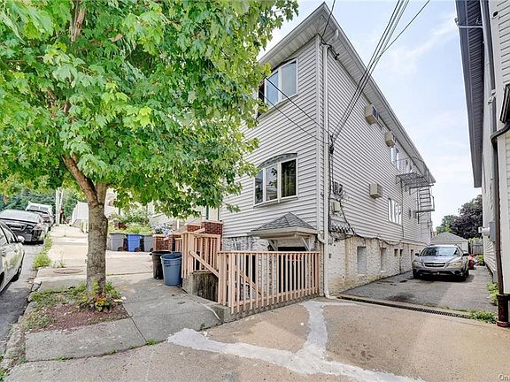 3rd image of 14 Lane St