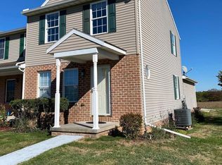 48 Cannon Ln, Gettysburg, PA 17325