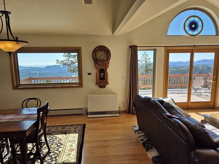 1096 Aspen Dr — Photo 18