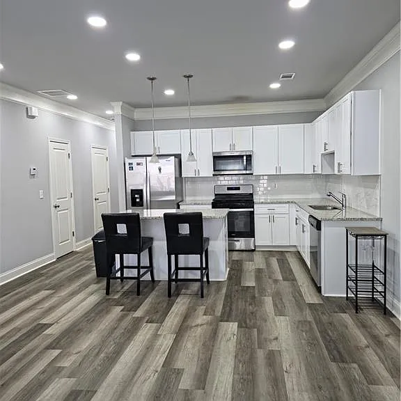 430 Village Creek Dr #B — Photo 7