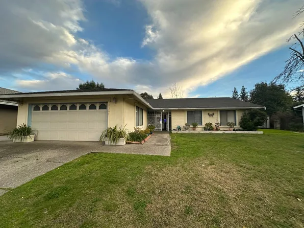 2305 Lido Cir, Stockton, CA 95207