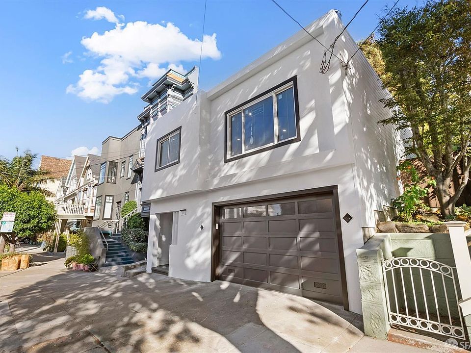 2nd image of 21 Coleridge St