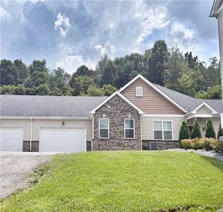 136 Rosemary Ln, Baden, PA, 15005