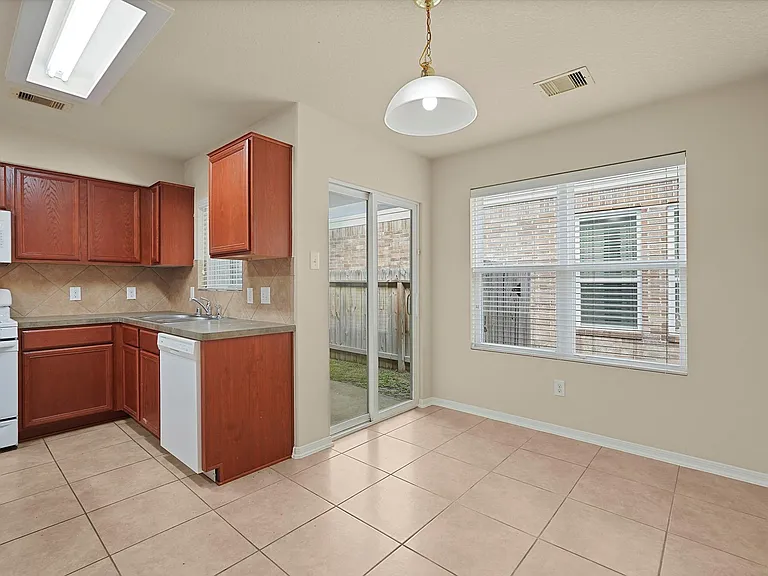 29417 Forest Floor Ln — Photo 11