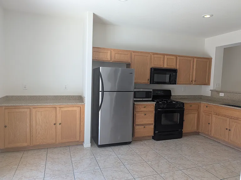 7440 Castillo Peak St — Photo 11