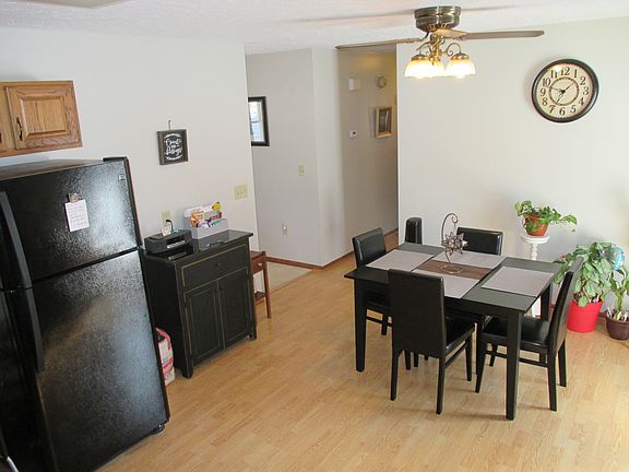 5th image of 1850 Cloveridge Dr