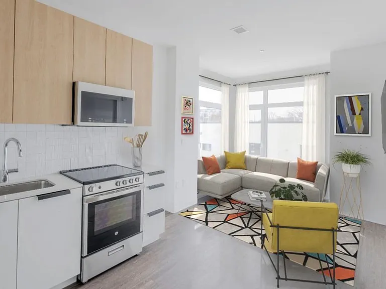2 Imrie Rd #B — Photo 6