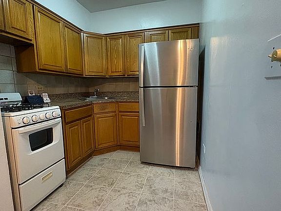 2nd image of 41-31 51st St APT 6M
