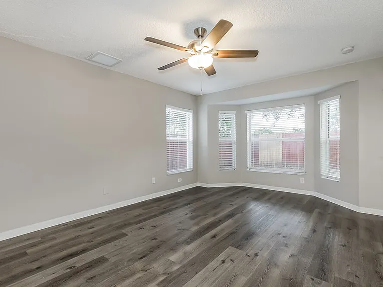 1443 Scotch Pine Dr — Photo 10