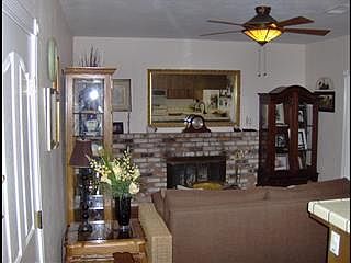 5th image of 5806 Moraga Ave