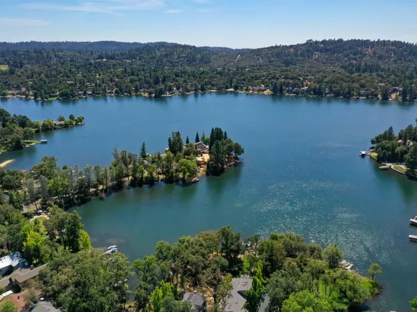 23895 Lakeview Ct, Auburn, CA 95602