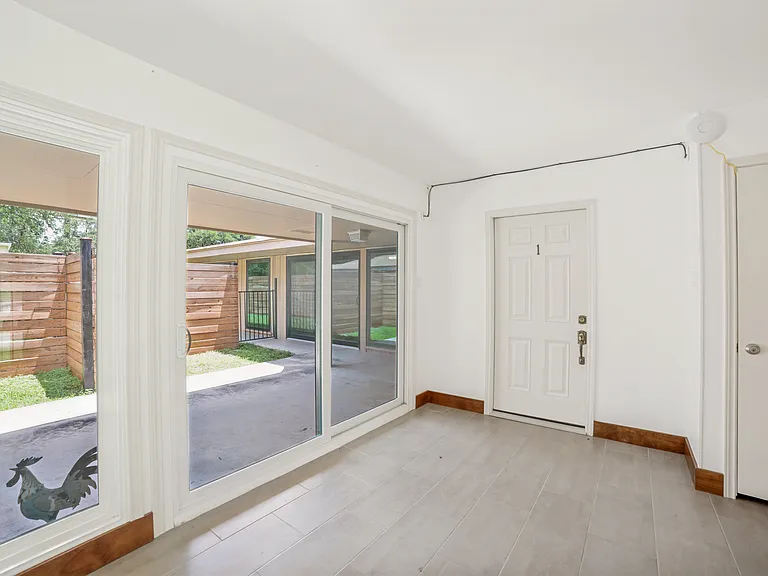 8390 N Verde Dr #1 — Photo 17