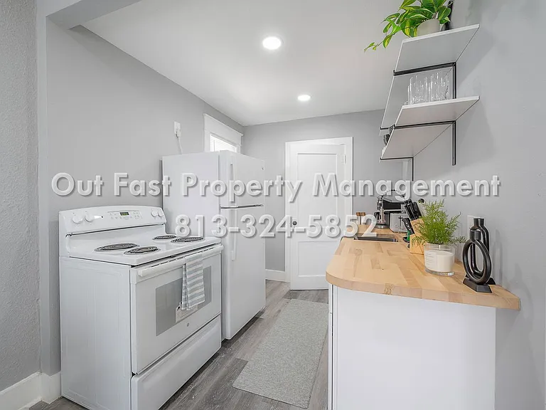 517 W Idlewild Ave #3 — Photo 10