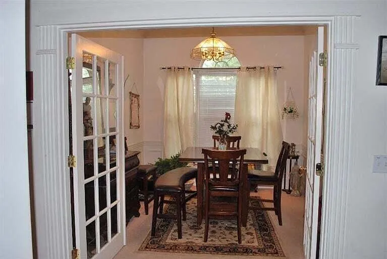 581 Forest Hill Dr — Photo 6