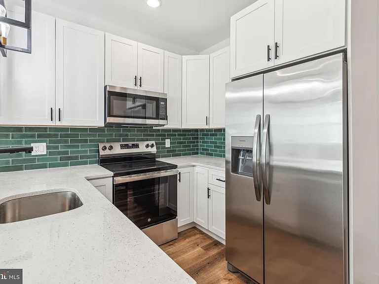 415 W York St #1 — Photo 6