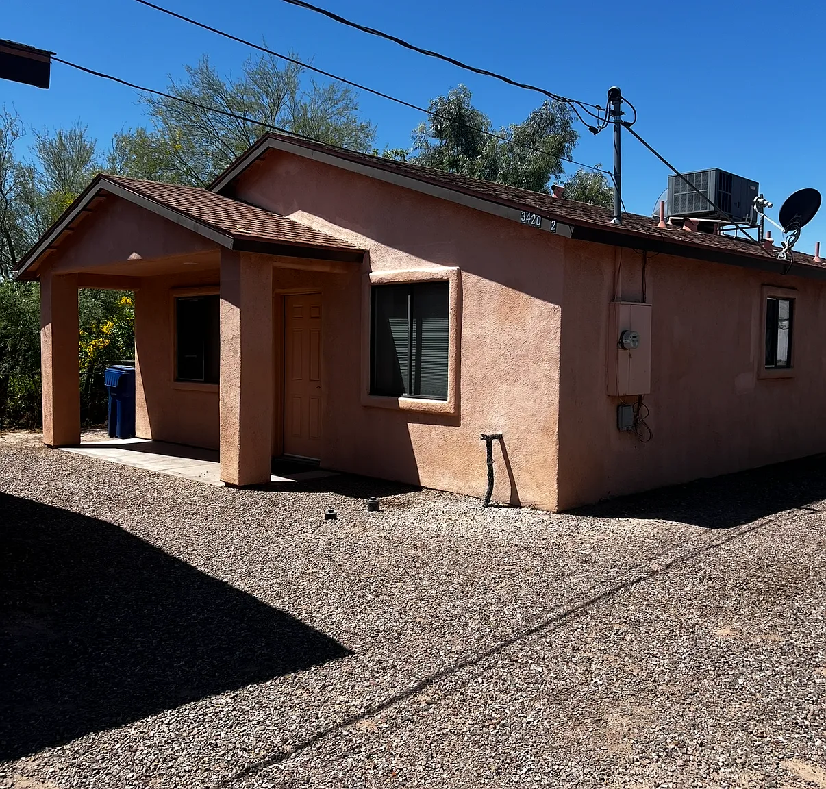 Remodeled 3BR — Photo 1