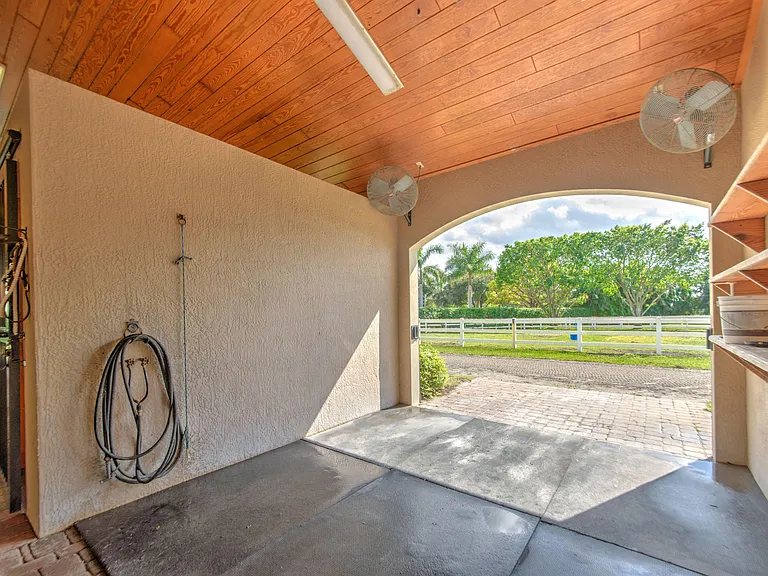 14911 Equestrian Way — Photo 12