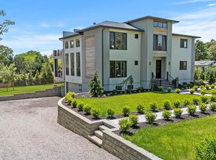 1001 Peconic Bay Boulevard, Jamesport, NY 11947