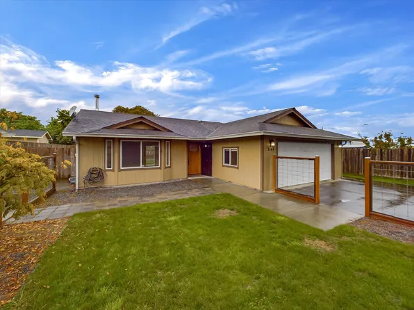 1141 Lloyd St, Eureka, CA 95503